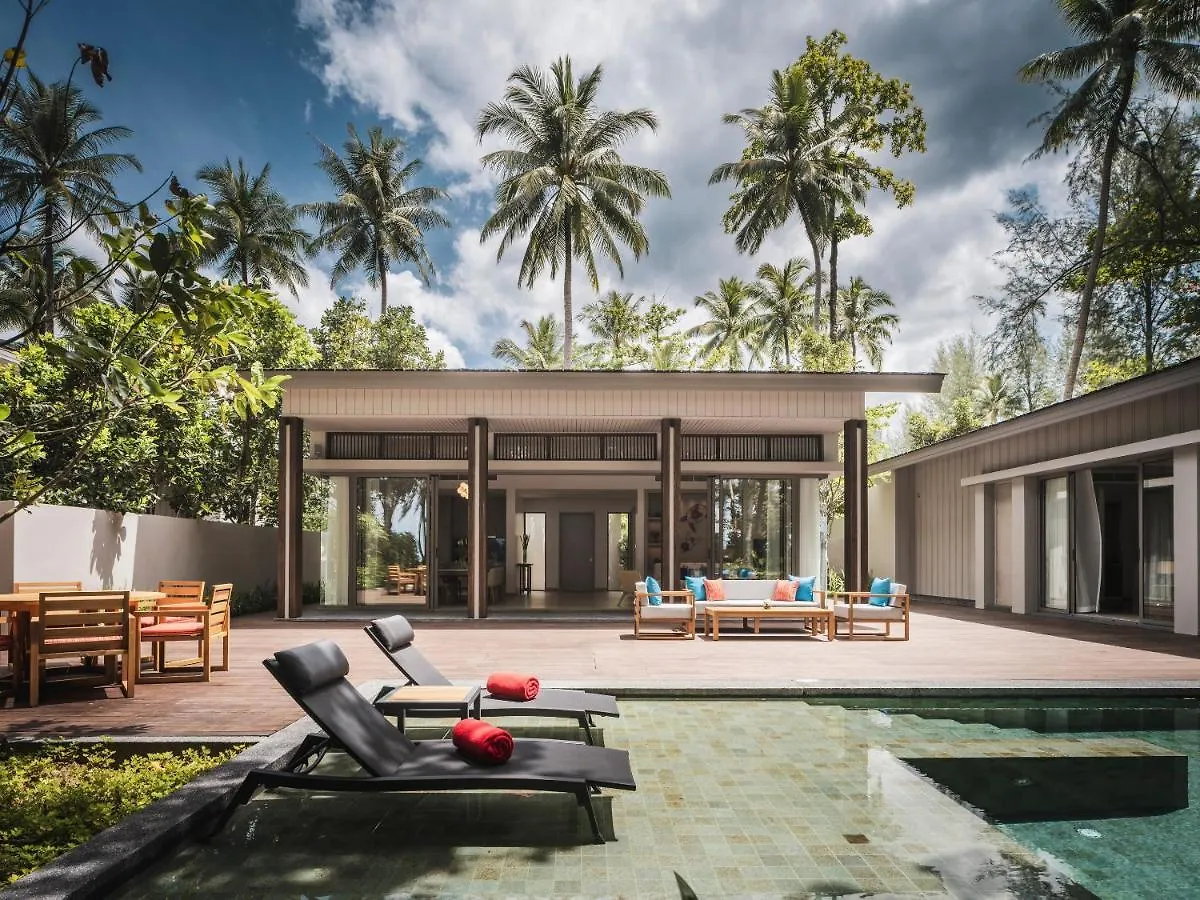 Hotel Avani Plus Khao Lak Resort